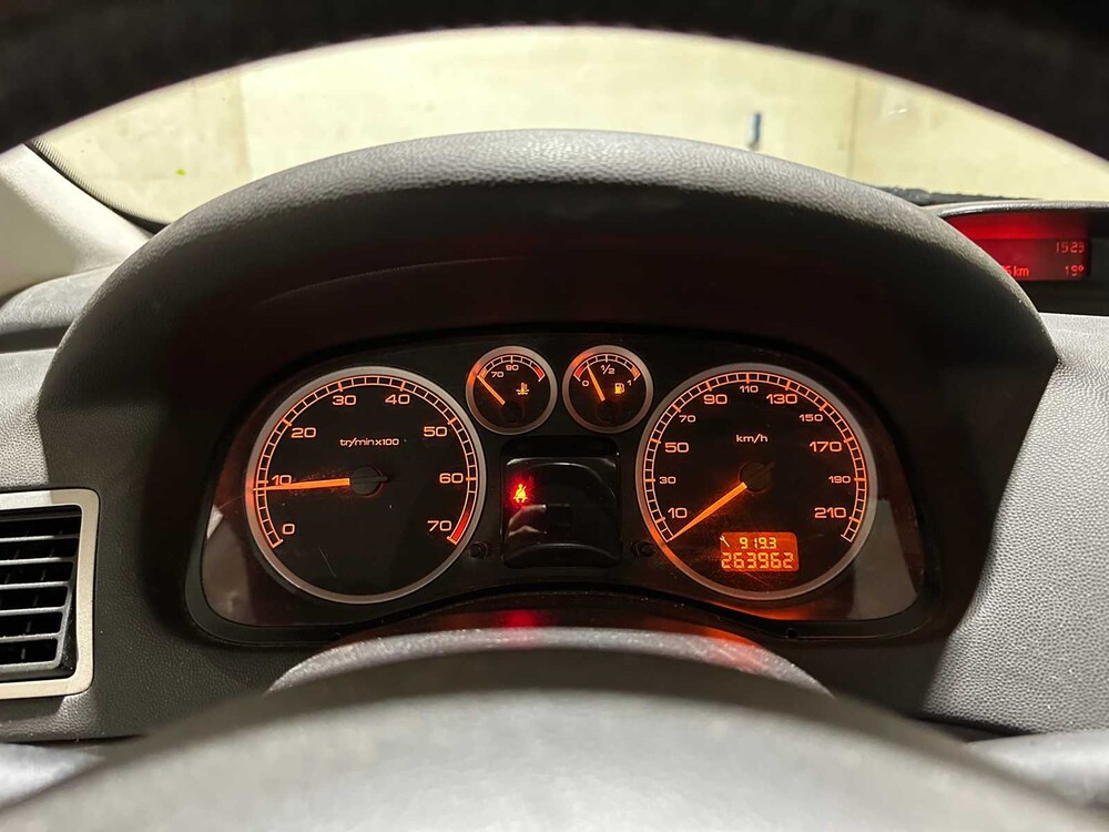 Peugeot 307 1.6-16V XS Pack 109pk 2004, 12-PB-PB