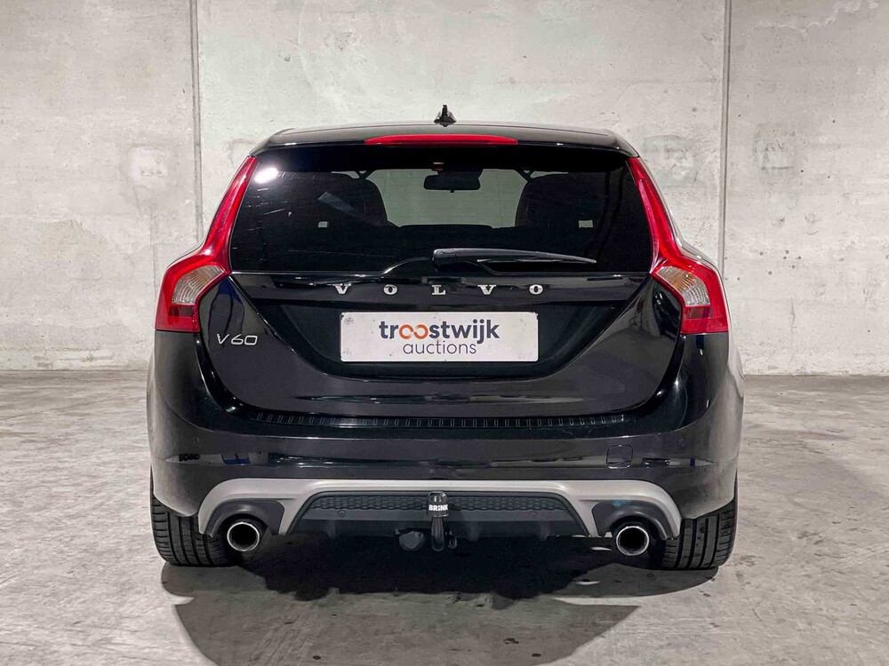 Volvo V60 2.0 D2 Summum 120pk 2015, XF-303-K