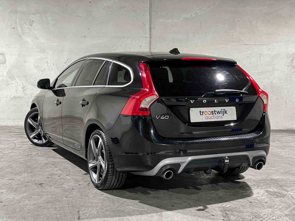 Volvo V60 2.0 D2 Summum 120pk 2015, XF-303-K