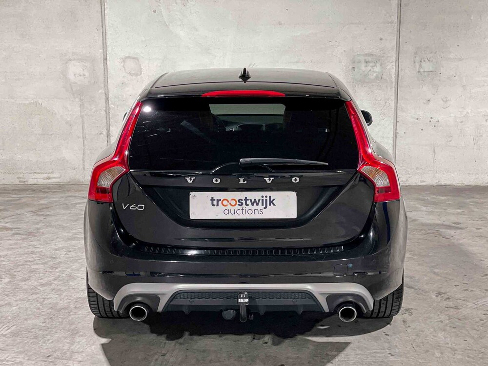 Volvo V60 2.0 D2 Summum 120pk 2015, XF-303-K