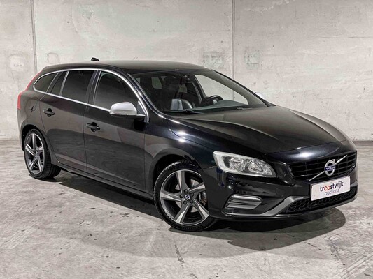 Volvo V60 2.0 D2 Summum 120pk 2015, XF-303-K