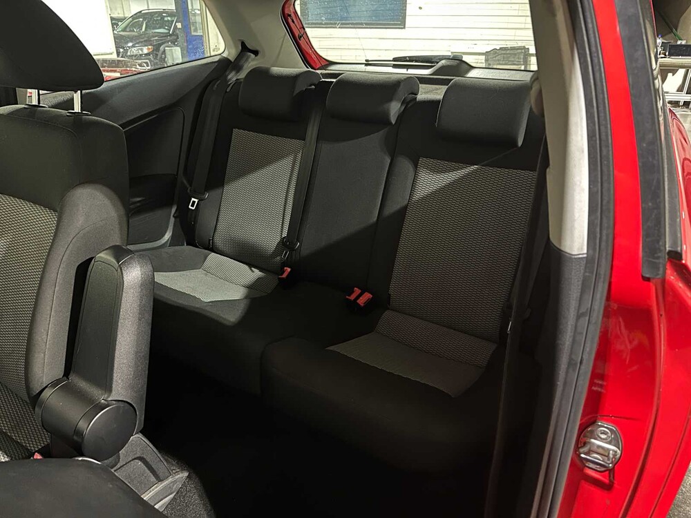 Volkswagen Polo 1.2 TDI BlueMotion Comfortline 75pk 2011, 44-RFG-1