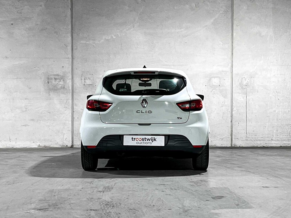 Renault Clio 0.9 TCe Expression 90pk 2015, GZ-530-J