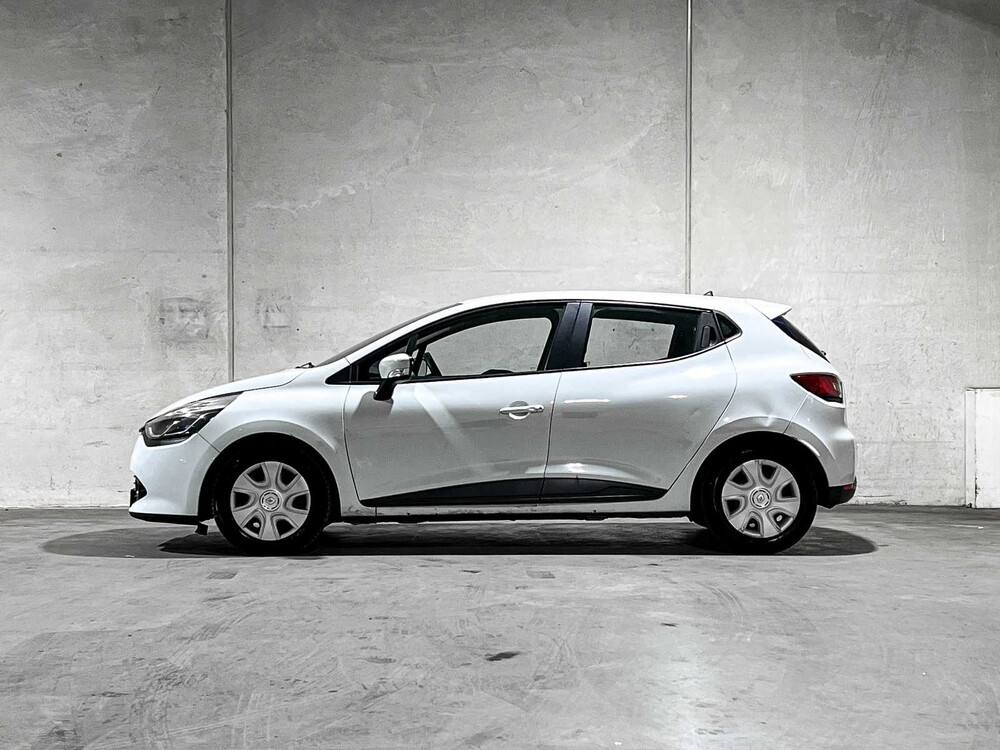 Renault Clio 0.9 TCe Expression 90pk 2015, GZ-530-J