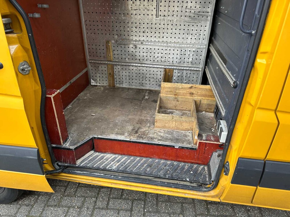 Volkswagen Crafter 35 2.0 TDI BMDC 136pk 2015, VL-374-H  Bedrijfswagen