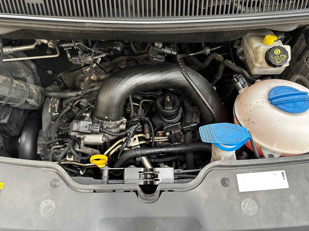 Volkswagen Transporter Kombi 2.0 TDI BM Highline 114pk 2015, 9-ZHX-22