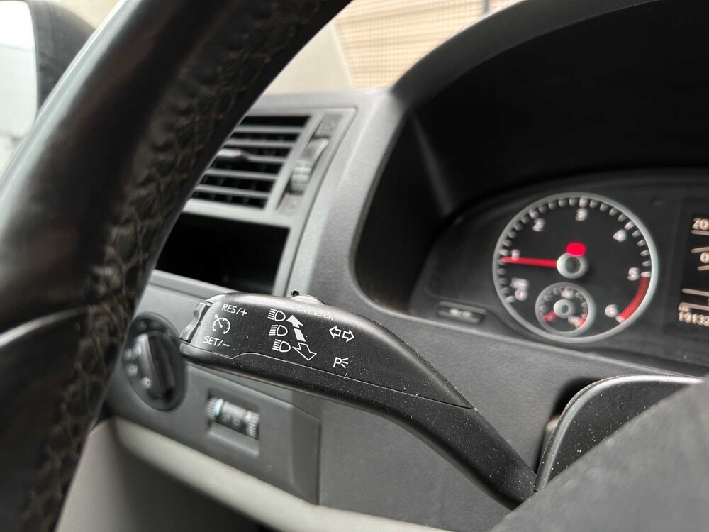 Volkswagen Transporter Kombi 2.0 TDI BM Highline 114pk 2015, 9-ZHX-22