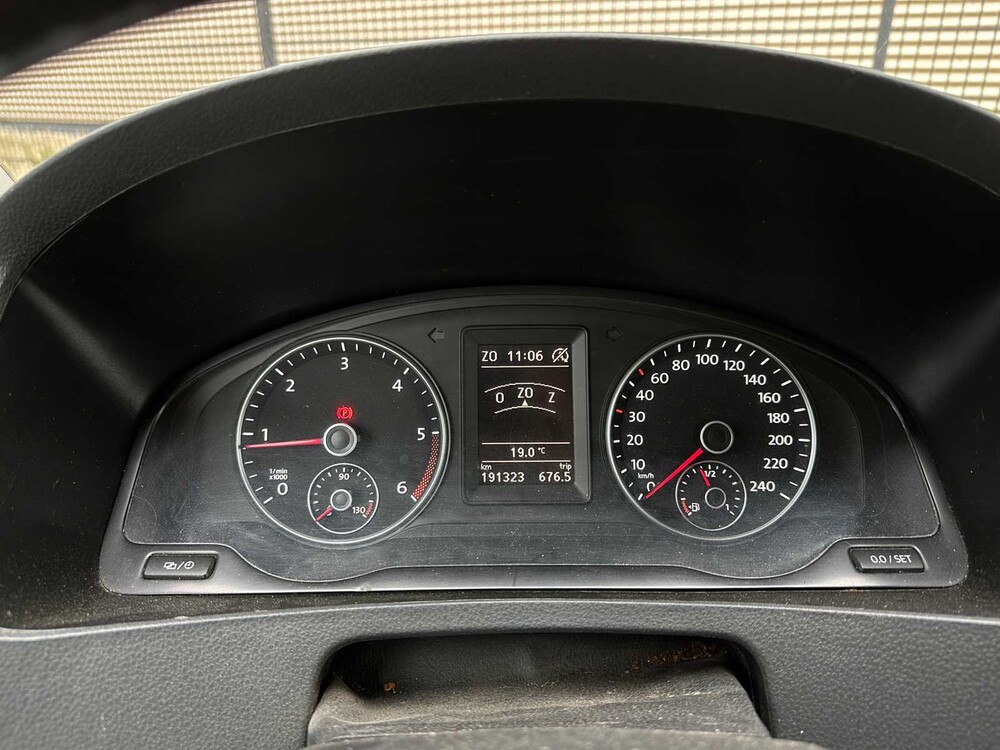 Volkswagen Transporter Kombi 2.0 TDI BM Highline 114pk 2015, 9-ZHX-22