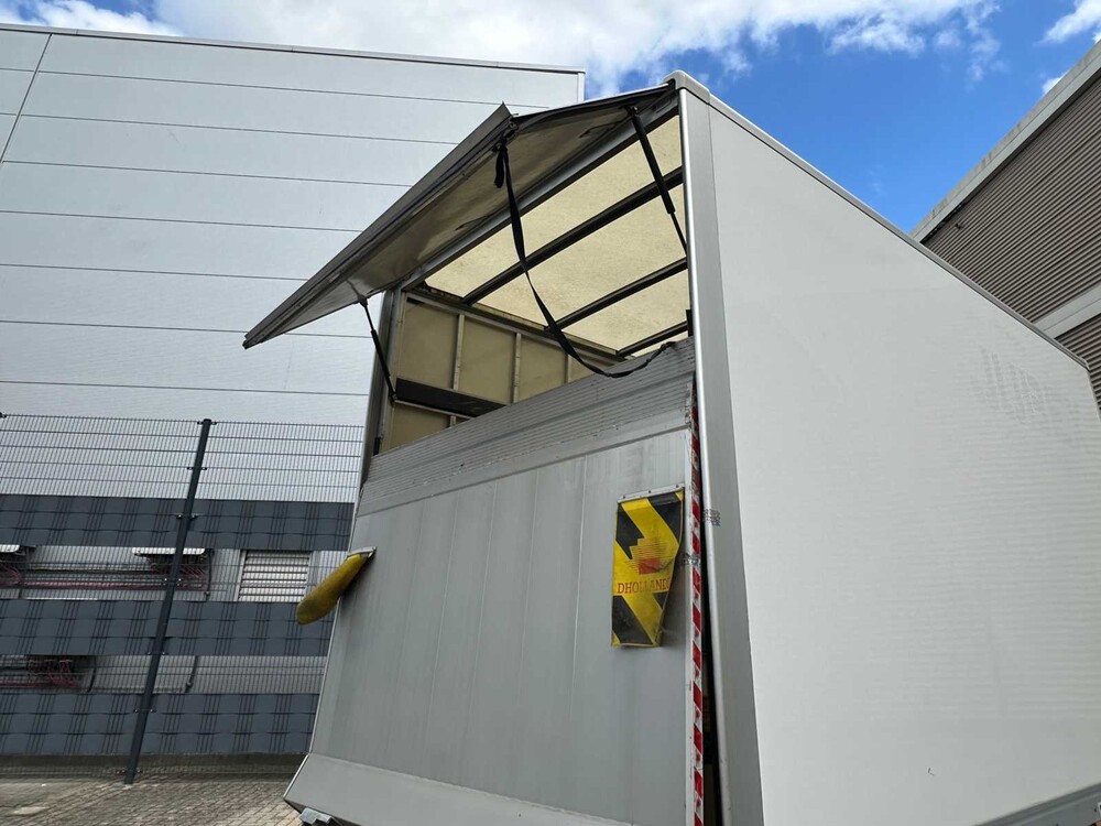 Volkswagen Crafter 35 2.0 TDI L4 177pk 2018, VNN-83-D Bedrijfswagen