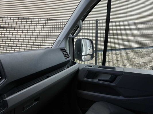 Volkswagen Crafter 35 2.0 TDI L4 177pk 2018, VNN-83-D Bedrijfswagen