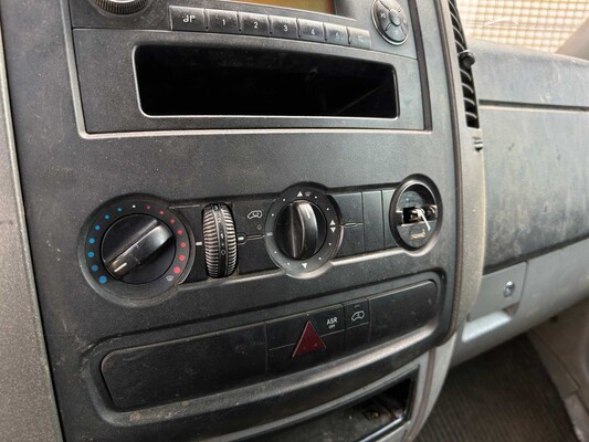 Mercedes-Benz Sprinter 313 2.2 CDI 366 DC 7-Persoons 129pk 2010, 9-VKB-64 Bedrijfswagen Bakwagen