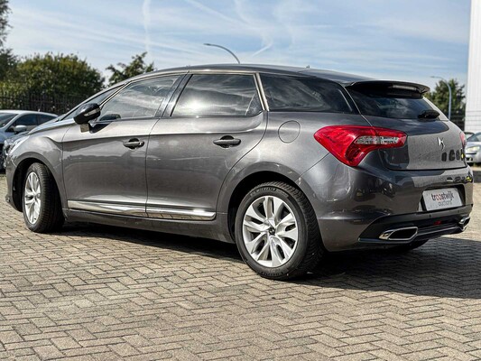 DS 5 2.0 BlueHDi Chic 181pk 2016, KT-828-L