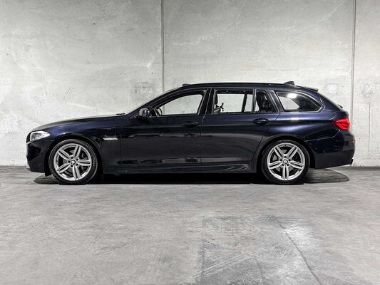 BMW 520i Touring M-Sport High Executive 5-serie 184pk 2013, 92-ZLN-9