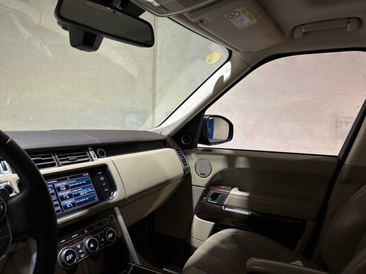 Land Rover Range Rover Vogue 3.0 249hp 2013