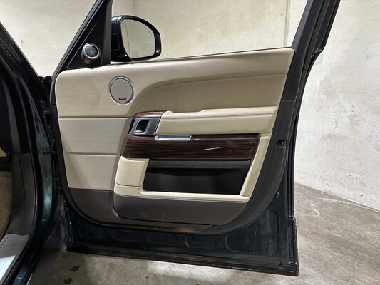 Land Rover Range Rover Vogue 3.0 249hp 2013