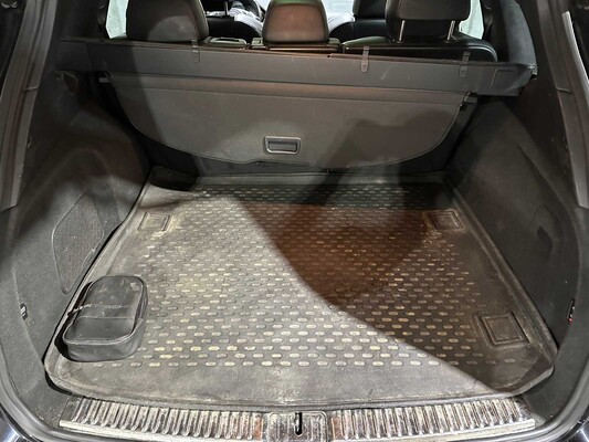 Porsche Cayenne Turbo 4.8 V8 500hp 2012, 8-SGB-44