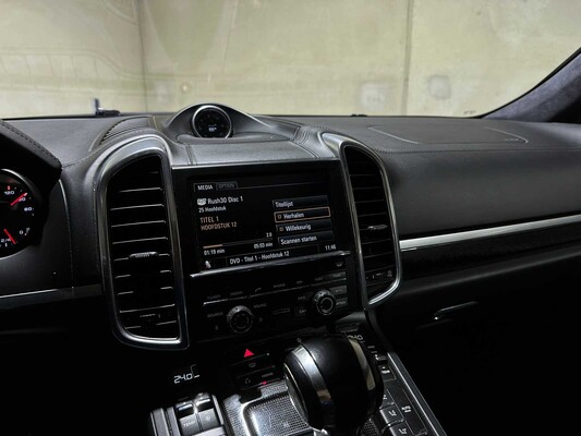 Porsche Cayenne Turbo 4.8 V8 500hp 2012, 8-SGB-44