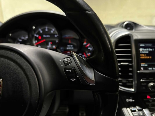 Porsche Cayenne Turbo 4.8 V8 500hp 2012, 8-SGB-44