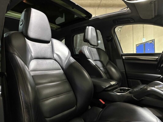 Porsche Cayenne Turbo 4.8 V8 500hp 2012, 8-SGB-44