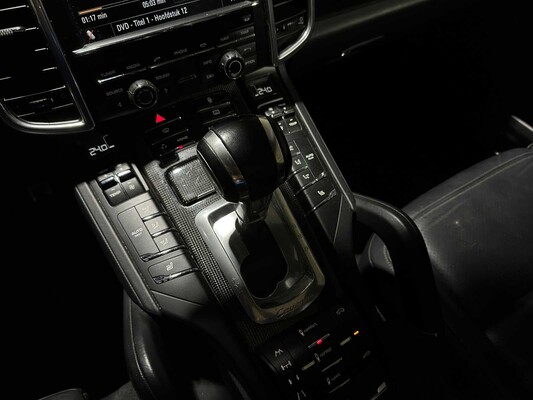 Porsche Cayenne Turbo 4.8 V8 500hp 2012, 8-SGB-44