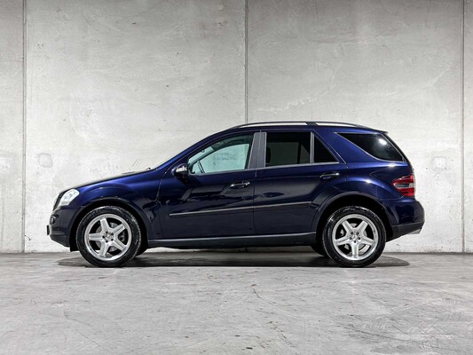 Mercedes-Benz ML500 5.0 V8 306hp 2006 M-class, K-267-VB Youngtimer