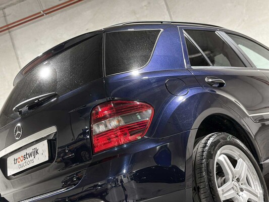 Mercedes-Benz ML500 5.0 V8 306hp 2006 M-class, K-267-VB Youngtimer