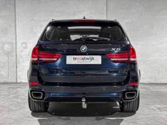 BMW X5 xDrive30d High Executive M-Sport 258hp 2014, 8-THZ-86