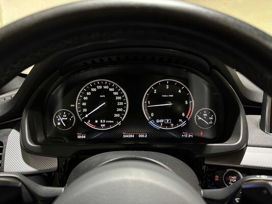 BMW X5 xDrive30d High Executive M-Sport 258hp 2014, 8-THZ-86