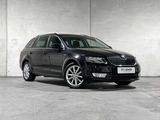 Skoda Octavia Combi 1.6 TDI Greentech JOY Business 110hp 2016, JX-809-G