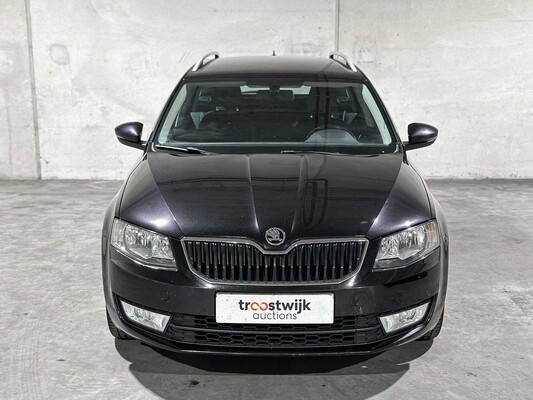 Skoda Octavia Combi 1.6 TDI Greentech JOY Business 110hp 2016, JX-809-G