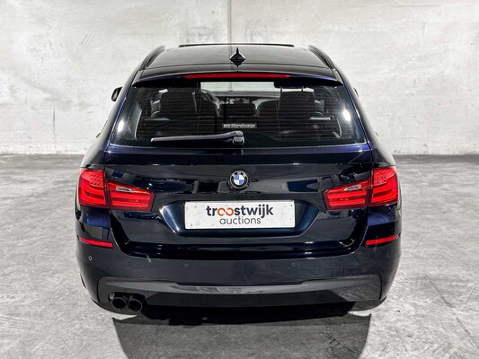 BMW 520i Touring M-Sport High Executive 5-series 184hp 2013, 92-ZLN-9