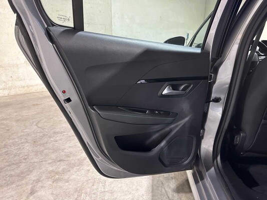 Peugeot 208 1.2 PureTech Blue Lease Allure 101hp 2021, L-705-ZD