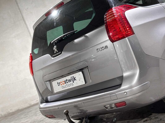 Peugeot 5008 1.2 PureTech Style 5p. 131hp 2015, GL-399-V
