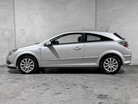Opel Astra GTC 1.8 Temptation 140hp 2007, 88-XT-FZ Youngtimer