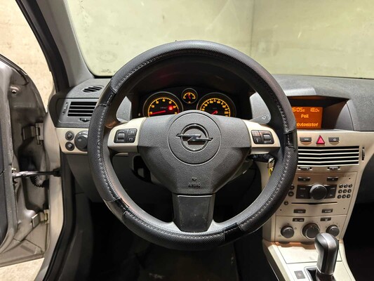 Opel Astra GTC 1.8 Temptation 140hp 2007, 88-XT-FZ Youngtimer