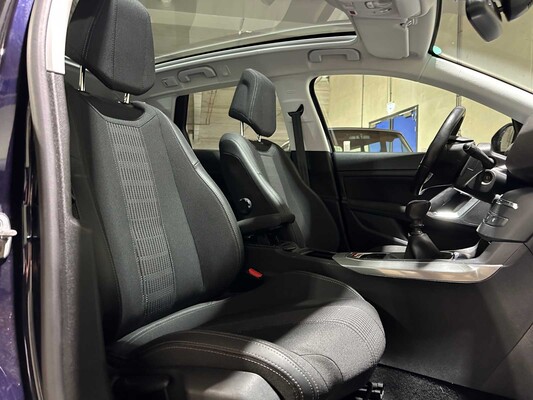 Peugeot 308 SW 1.2 PureTech Blue Lease Premium 131hp 2020, J-238-FL
