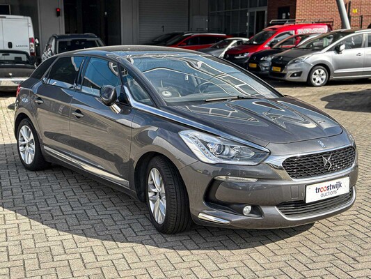 DS 5 2.0 BlueHDi Chic 181hp 2016, KT-828-L