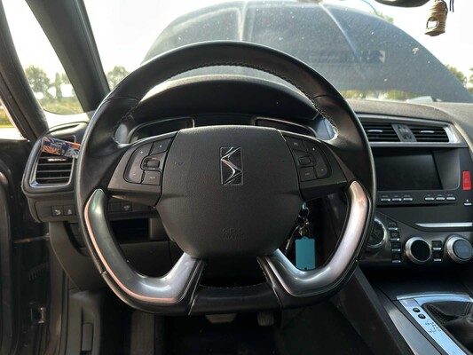 DS 5 2.0 BlueHDi Chic 181hp 2016, KT-828-L