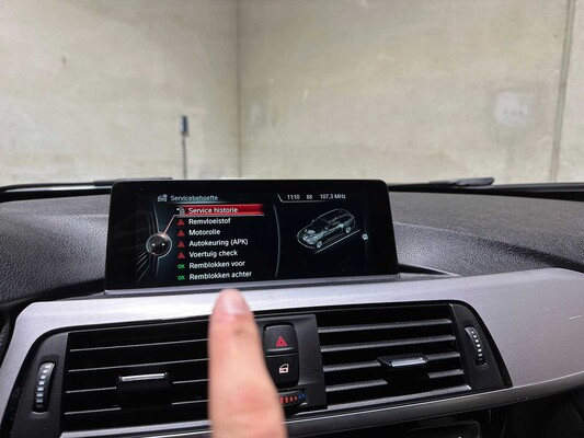 BMW 320i Automatic Centennial High Executive 184hp 2016 3-Series Touring, JR-371-D