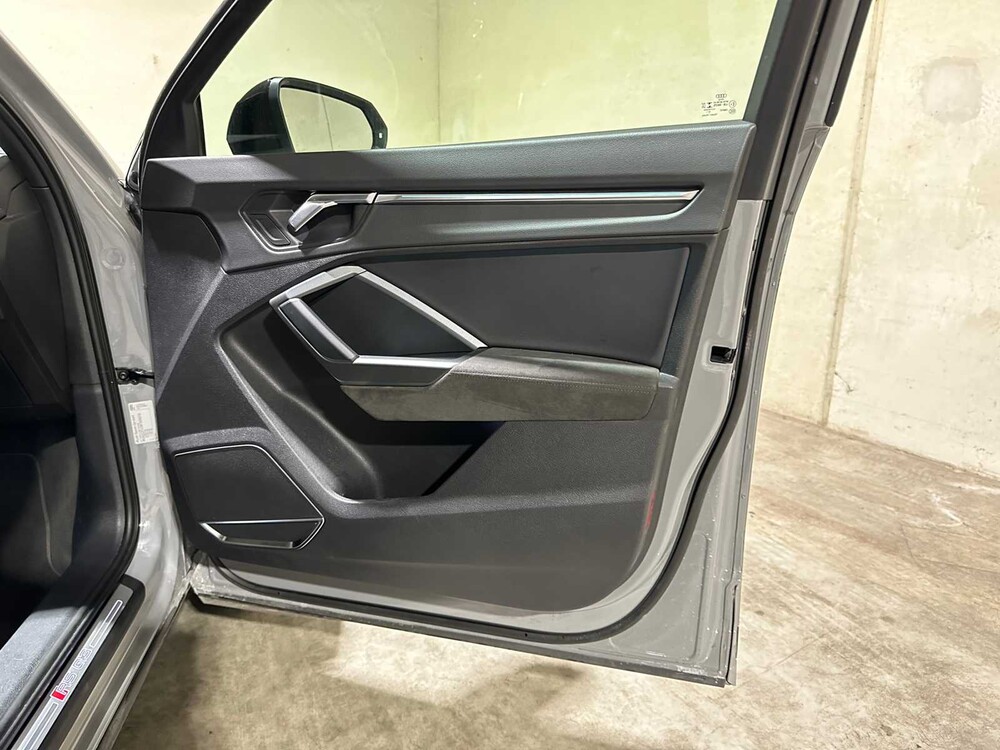 Audi RSQ3 2.5 TFSI Quattro 400pk 2021