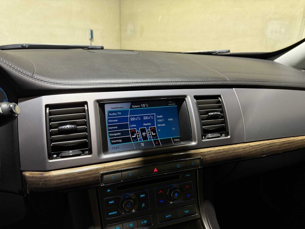 Jaguar XF 4.2 SV8 Supercharged V8 416pk 2008, X-627-SX Youngtimer