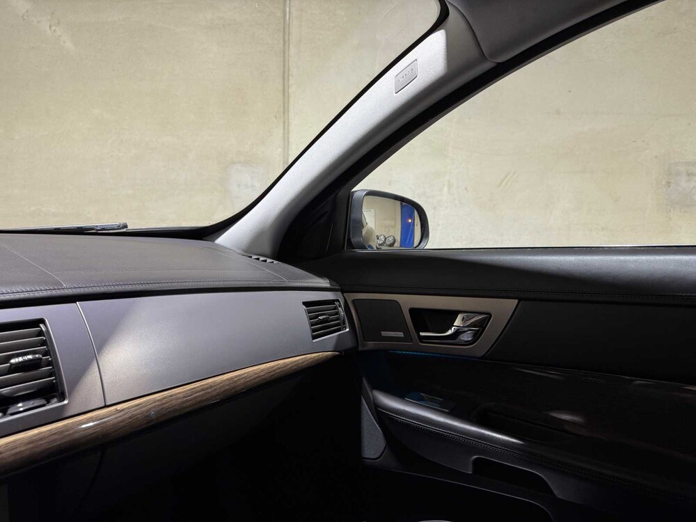 Jaguar XF 4.2 SV8 Supercharged V8 416pk 2008, X-627-SX Youngtimer