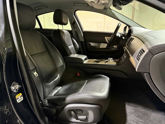 Jaguar XF 4.2 SV8 Supercharged V8 416pk 2008, X-627-SX Youngtimer