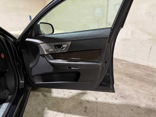 Jaguar XF 4.2 SV8 Supercharged V8 416pk 2008, X-627-SX Youngtimer