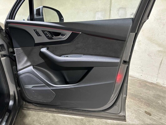 Audi SQ7 4.0 TDI V8 Quattro Pro Line + 7p 435pk 2016, H-407-TG