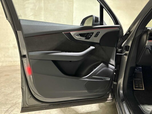 Audi SQ7 4.0 TDI V8 Quattro Pro Line + 7p 435pk 2016, H-407-TG