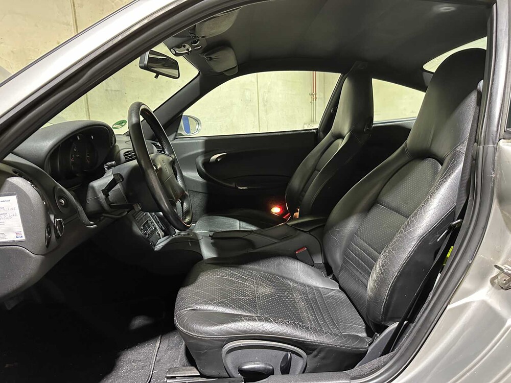 Porsche 911 3.4 Coupé Carrera 996 300pk 1998, 73-XV-XL