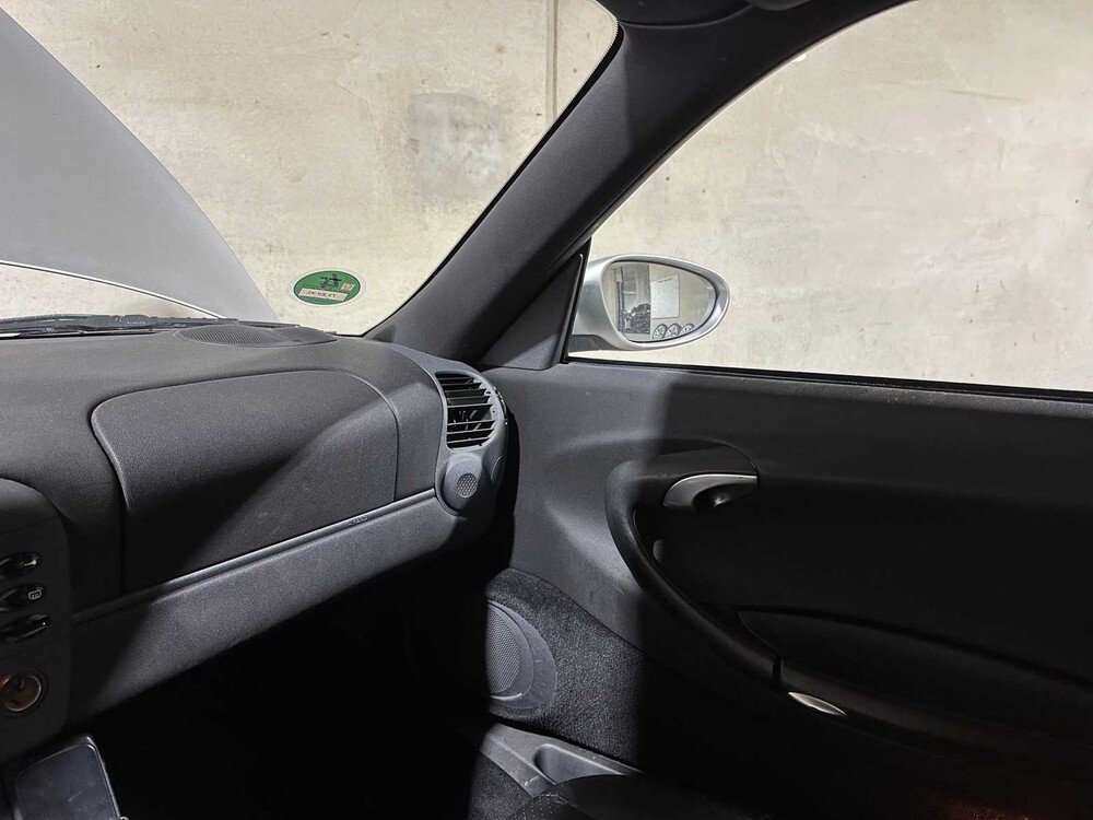 Porsche 911 3.4 Coupé Carrera 996 300pk 1998, 73-XV-XL