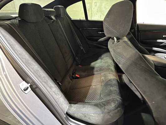 BMW 330e M-Sport F30 184pk 2016 3-serie, JX-127-V