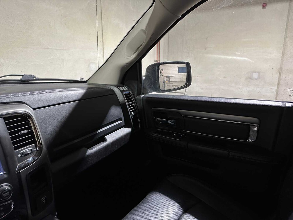 Dodge Ram 1500 5.7 V8 Quad Cab 6'4 401pk 2018, V-442-LL Bedrijfswagen